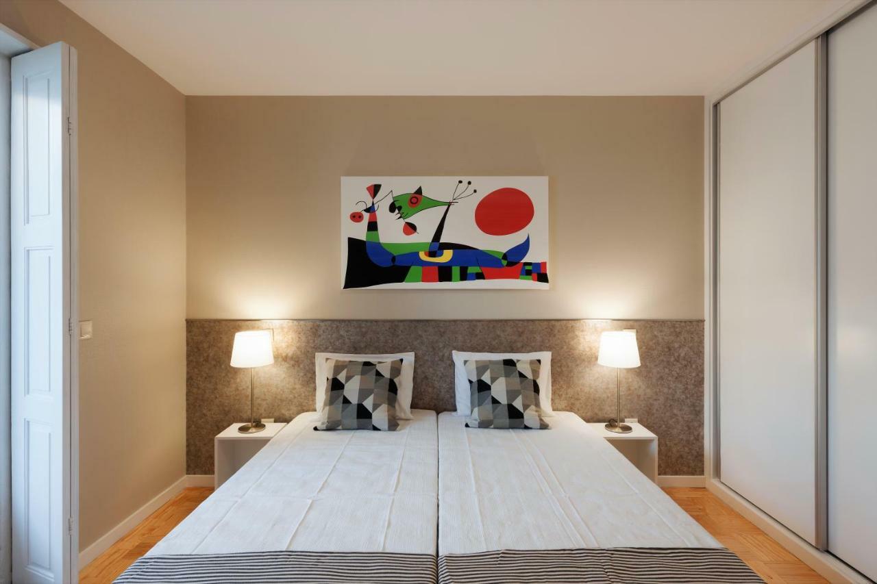 Ateneu Guesthouse Порто Екстериор снимка