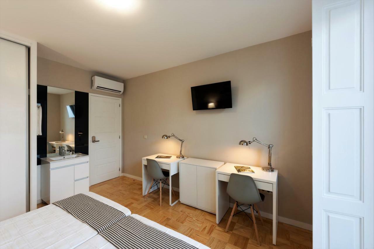 Ateneu Guesthouse Порто Екстериор снимка