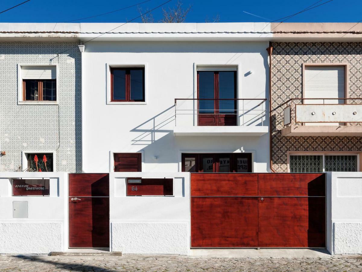 Ateneu Guesthouse Порто Екстериор снимка